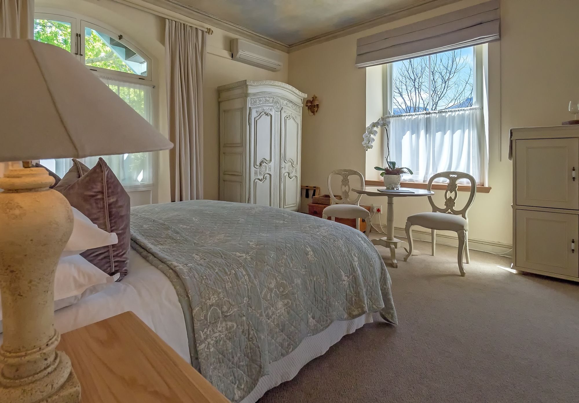 Auberge Clermont Franschhoek Bagian luar foto